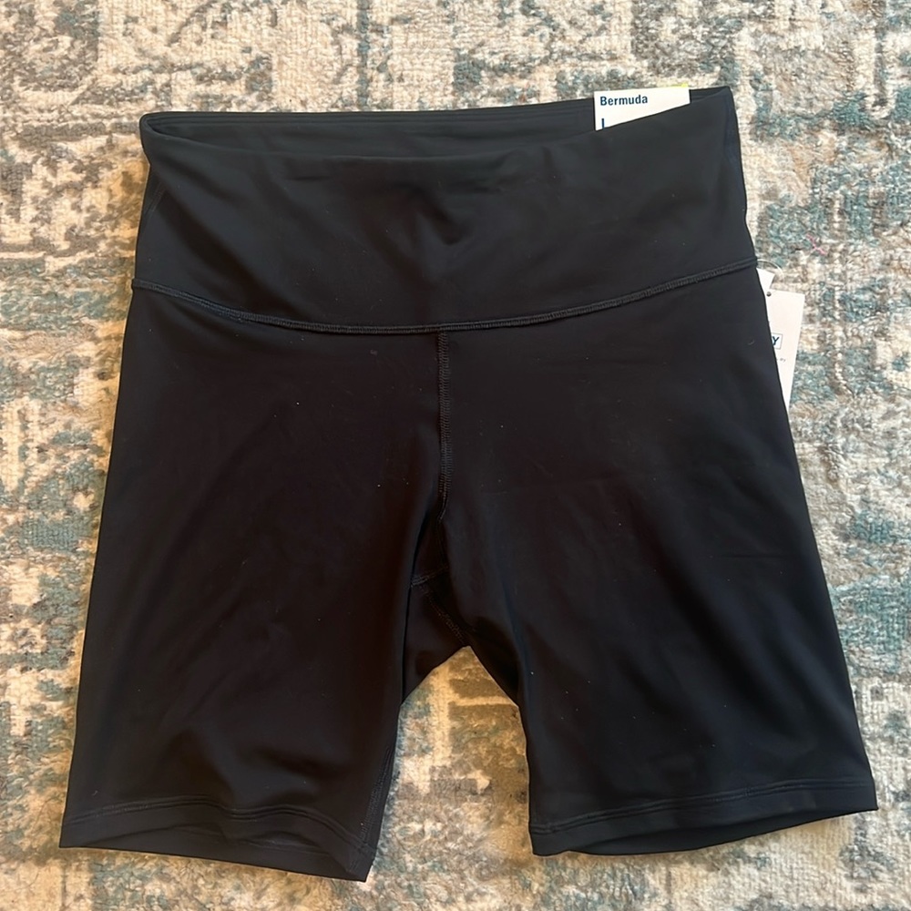 High Rise Bike Shorts - Picture 2 of 4
